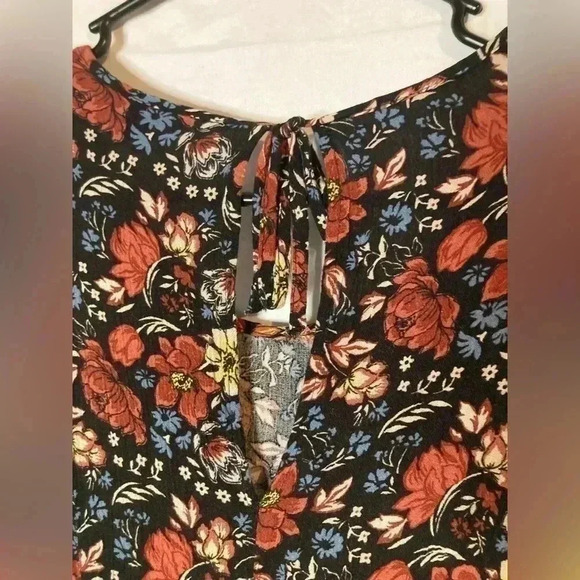 American Eagle‎ dress - Picture 6 of 6